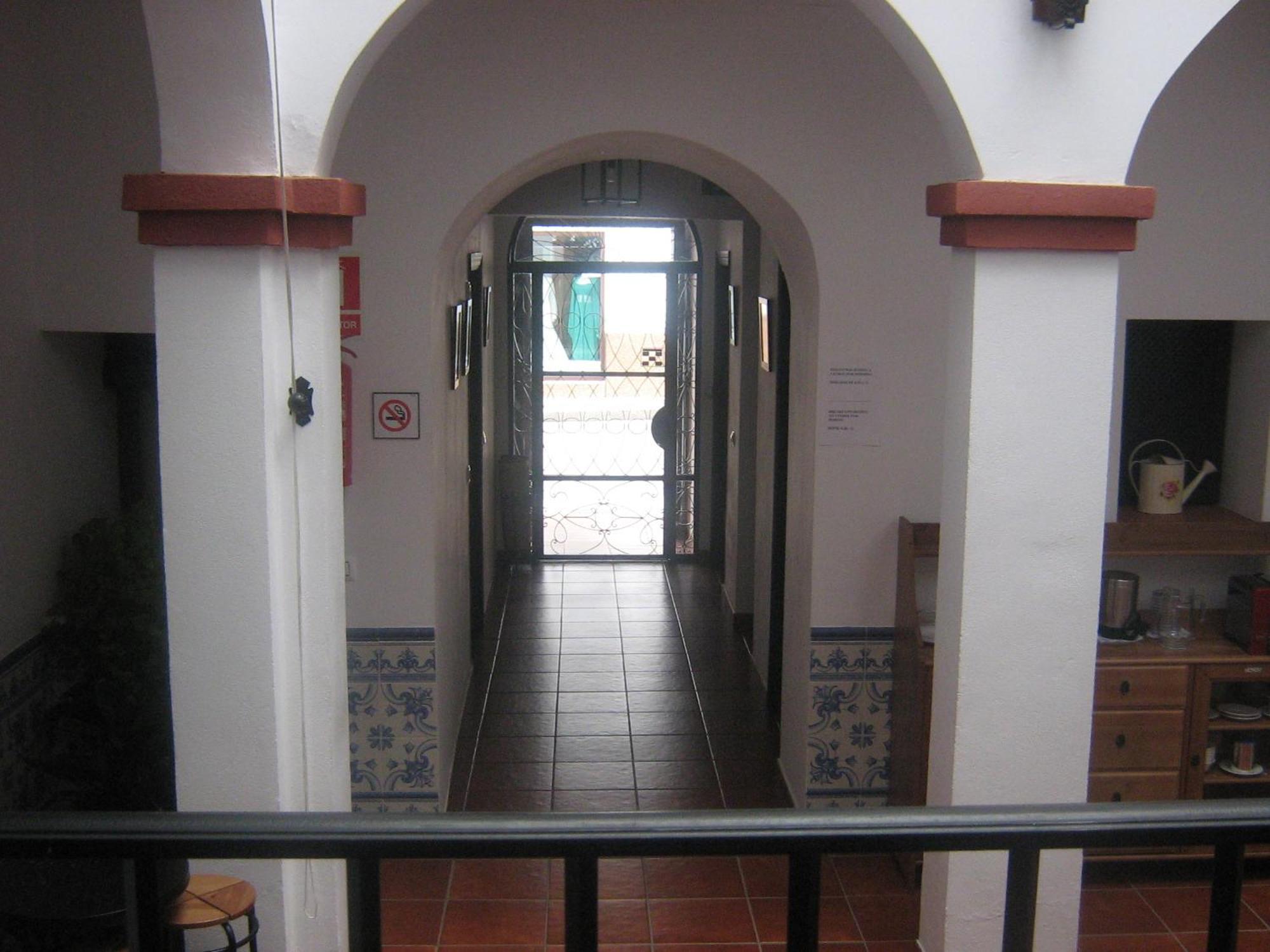 Apartamentos Turisticos Casa Cantillo Carmona  Eksteriør billede